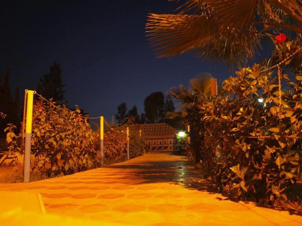 Hotel Saint Antoine Tafraout Exterior foto